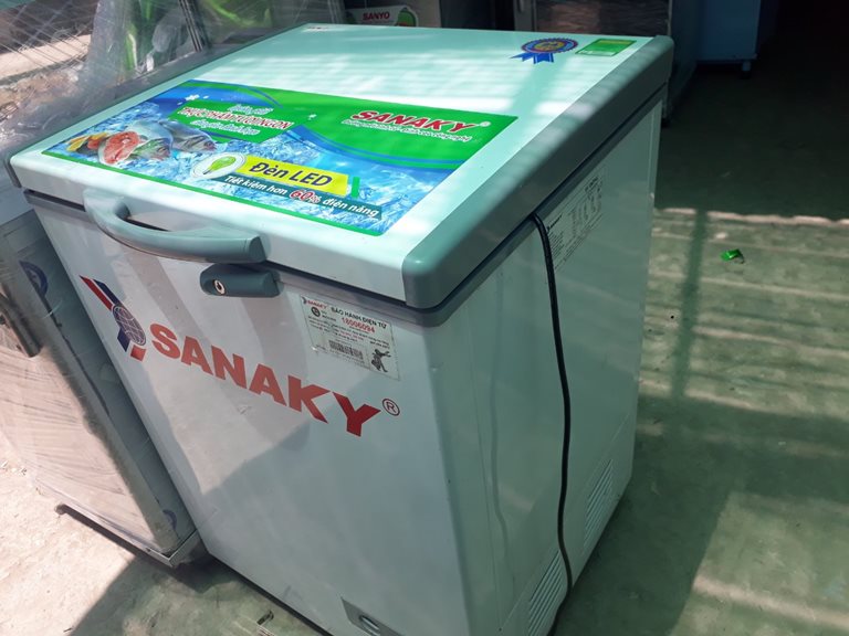 Tủ đông sanaky 150l