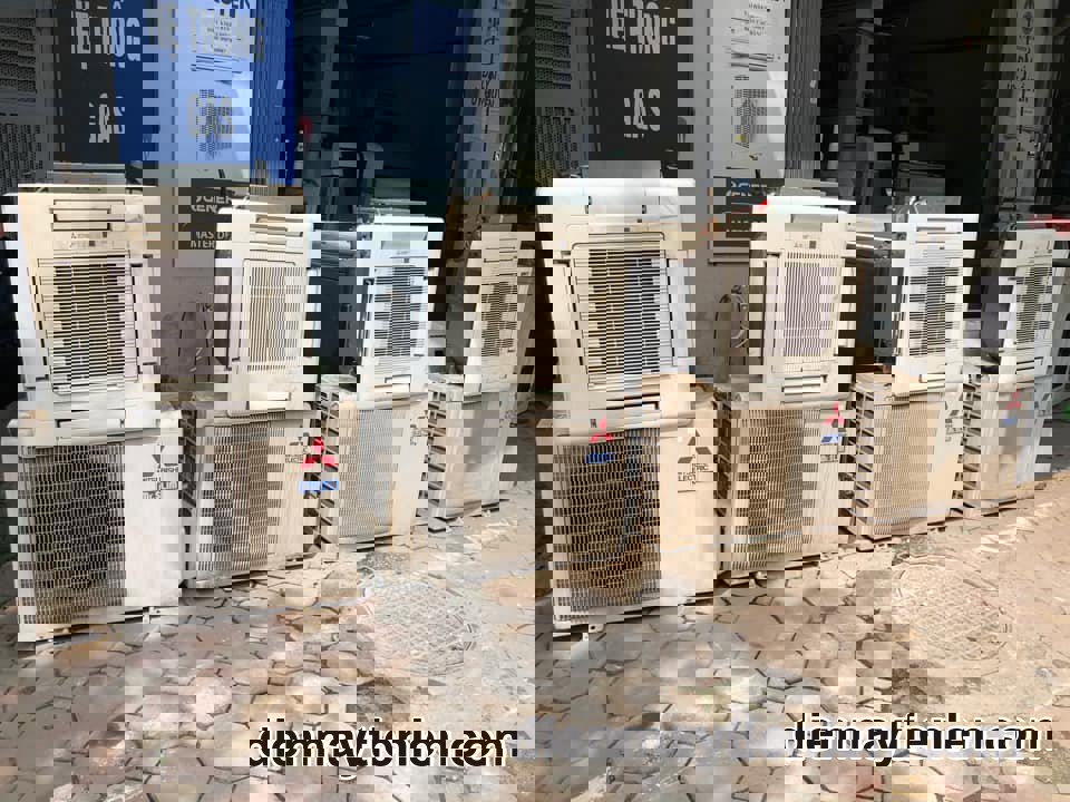 Máy lạnh âm trần cũ Mitsubishi