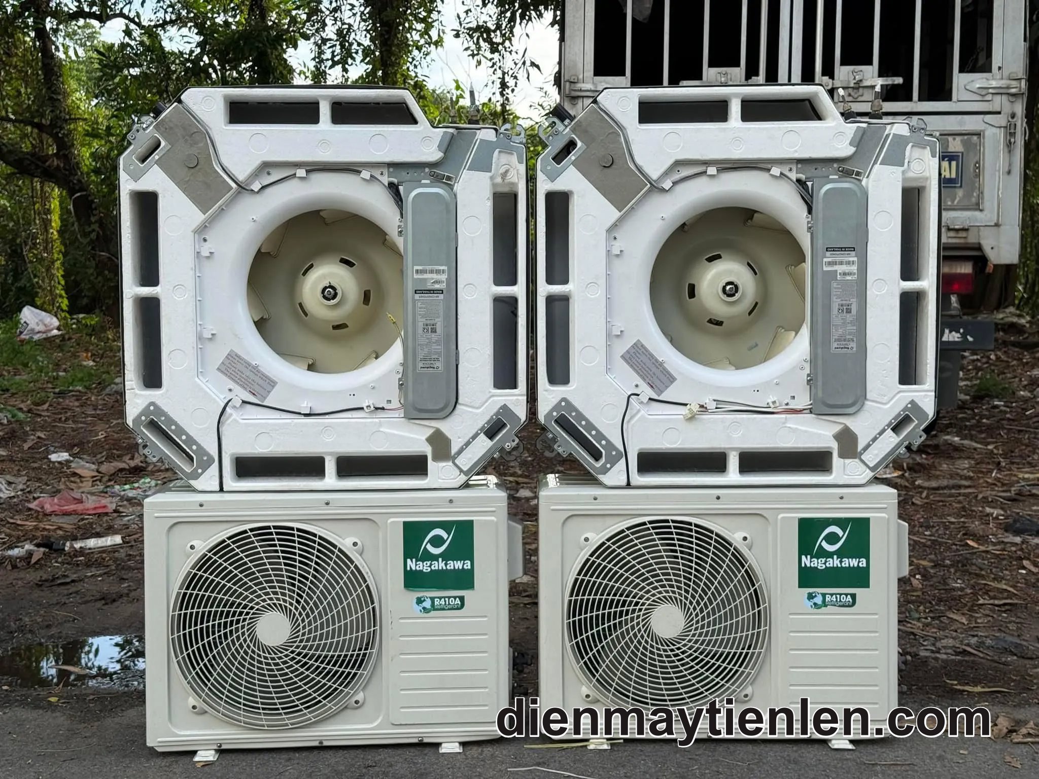 Máy lạnh âm trần cũ Nagakawa