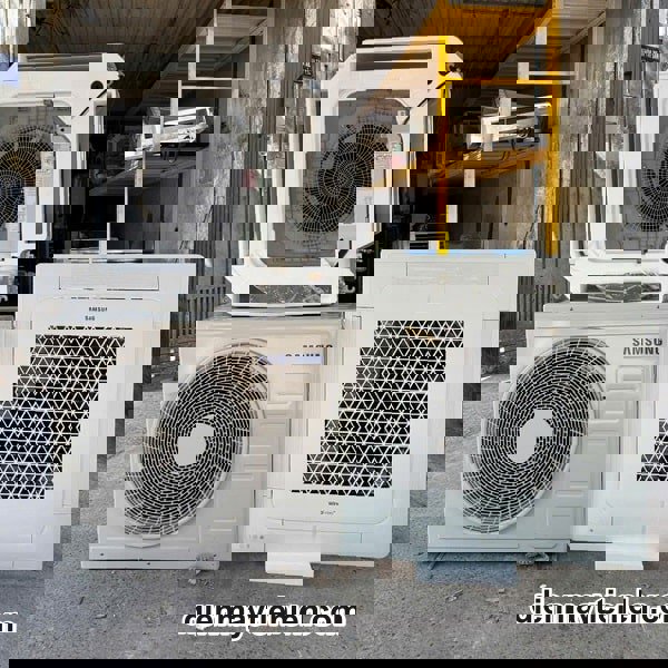 máy lạnh âm trần cũ Samsung