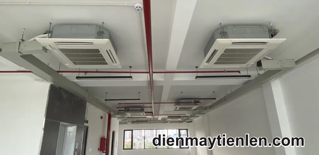 Máy lạnh âm trần cũ Mitsubishi