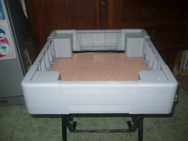 Chân kê tủ lạnh bằng nhựa cao cấp