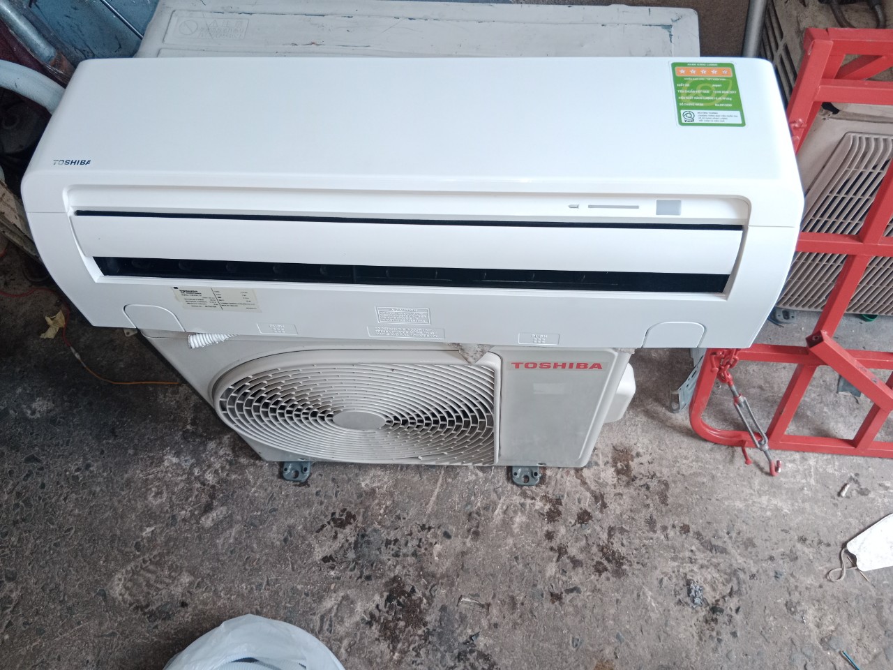 Máy lạnh cũ Toshiba 1 HP hàng thường giá rẻ