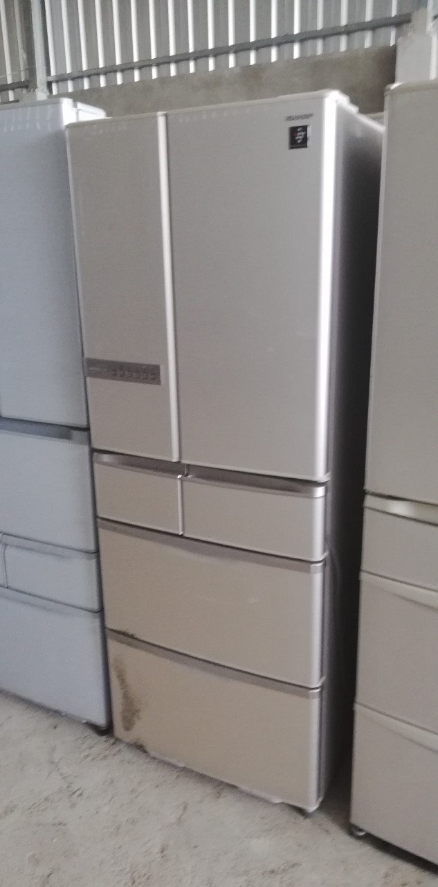 Tủ lạnh nội địa Sharp 6 cánh