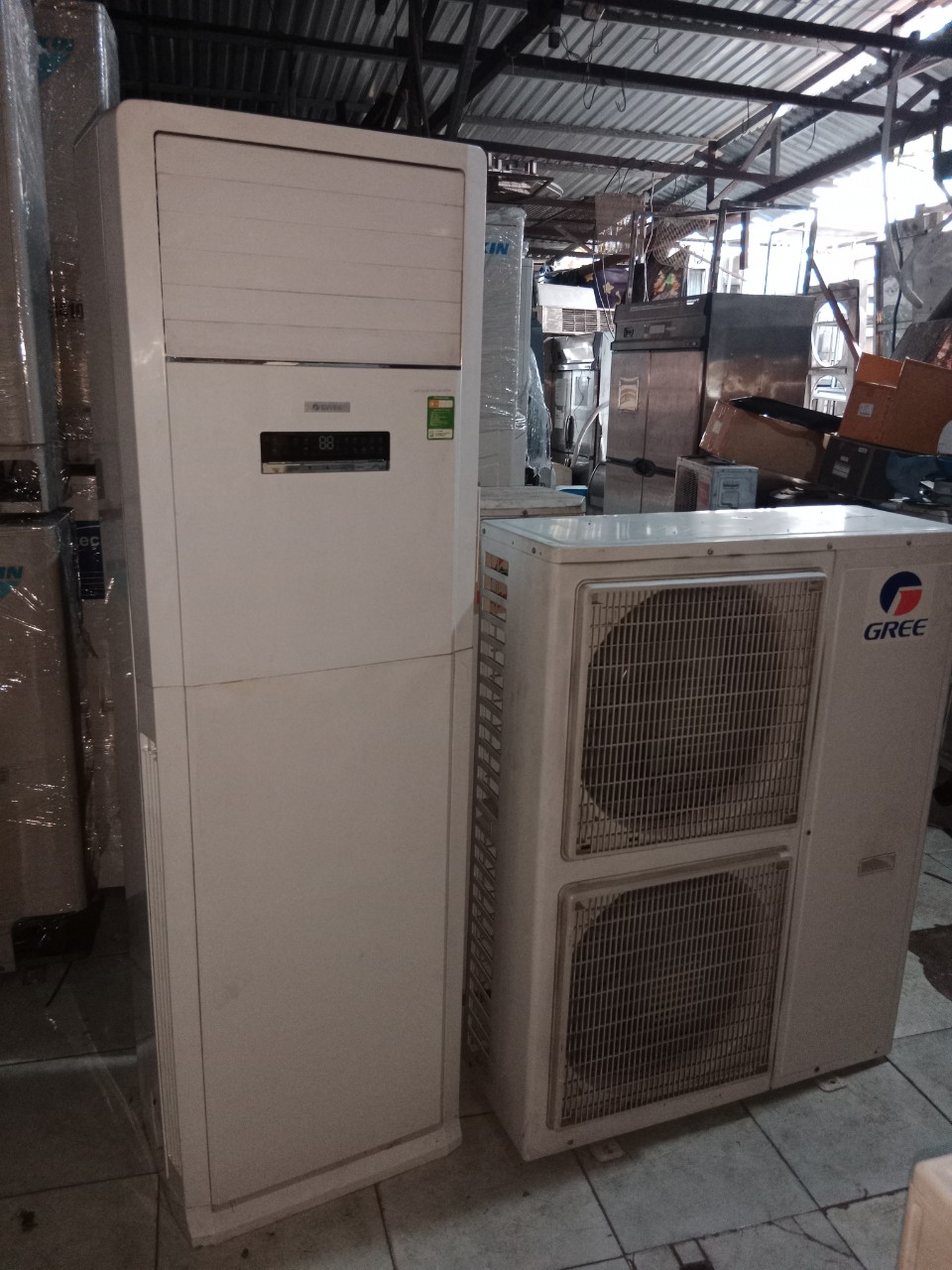 Máy lạnh tủ đứng Gree 5HP giá rẻ