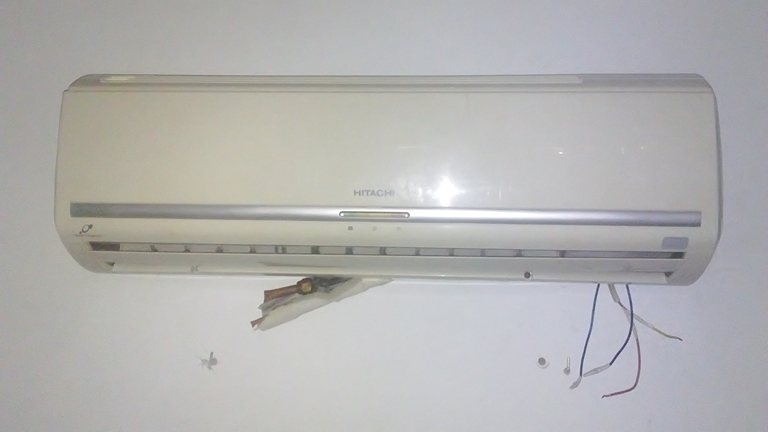 Máy lạnh Hitachi 1Hp