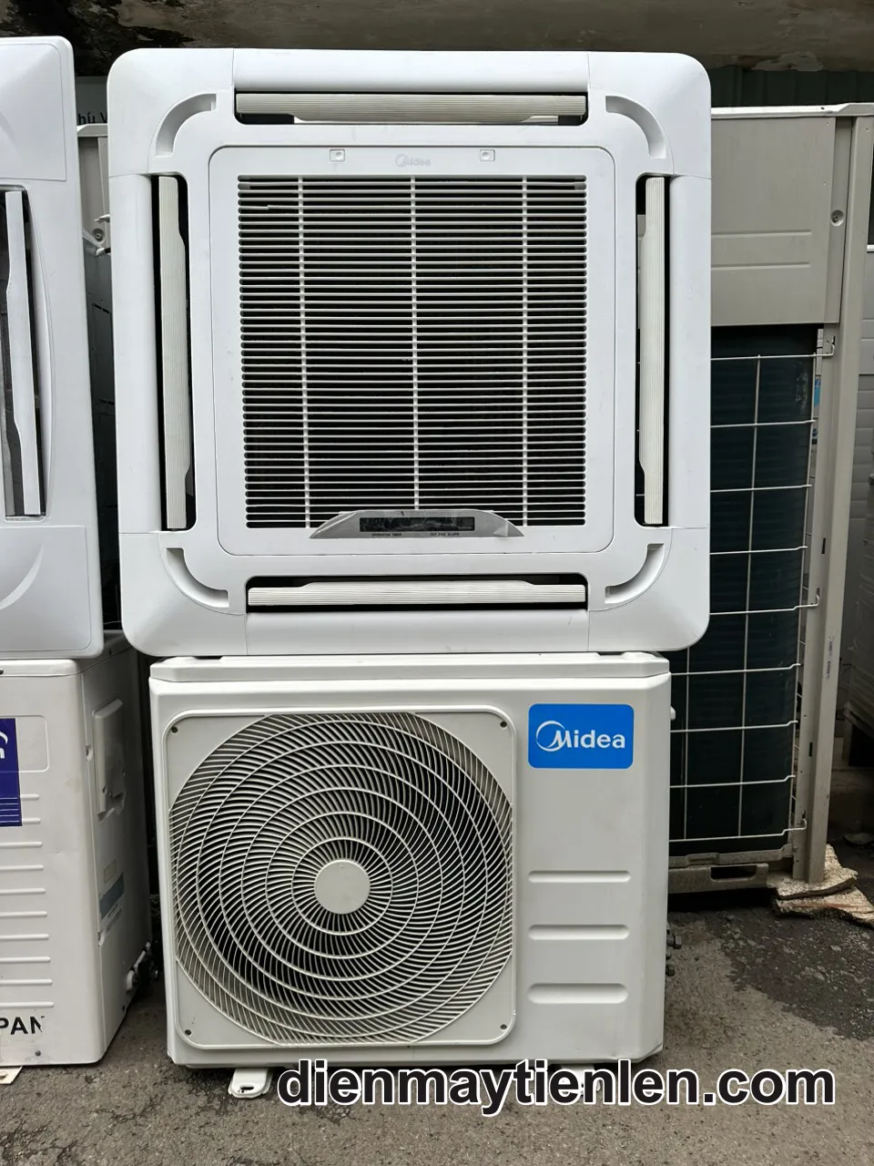 Máy lạnh âm trần Media 3HP giá rẻ