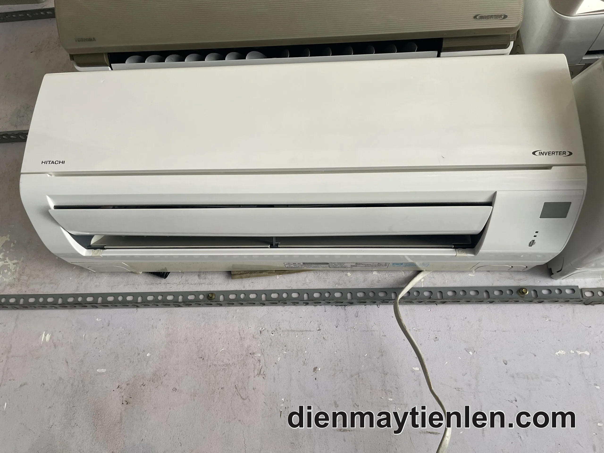 Máy lạnh cũ Hitachi 2HP Inverter